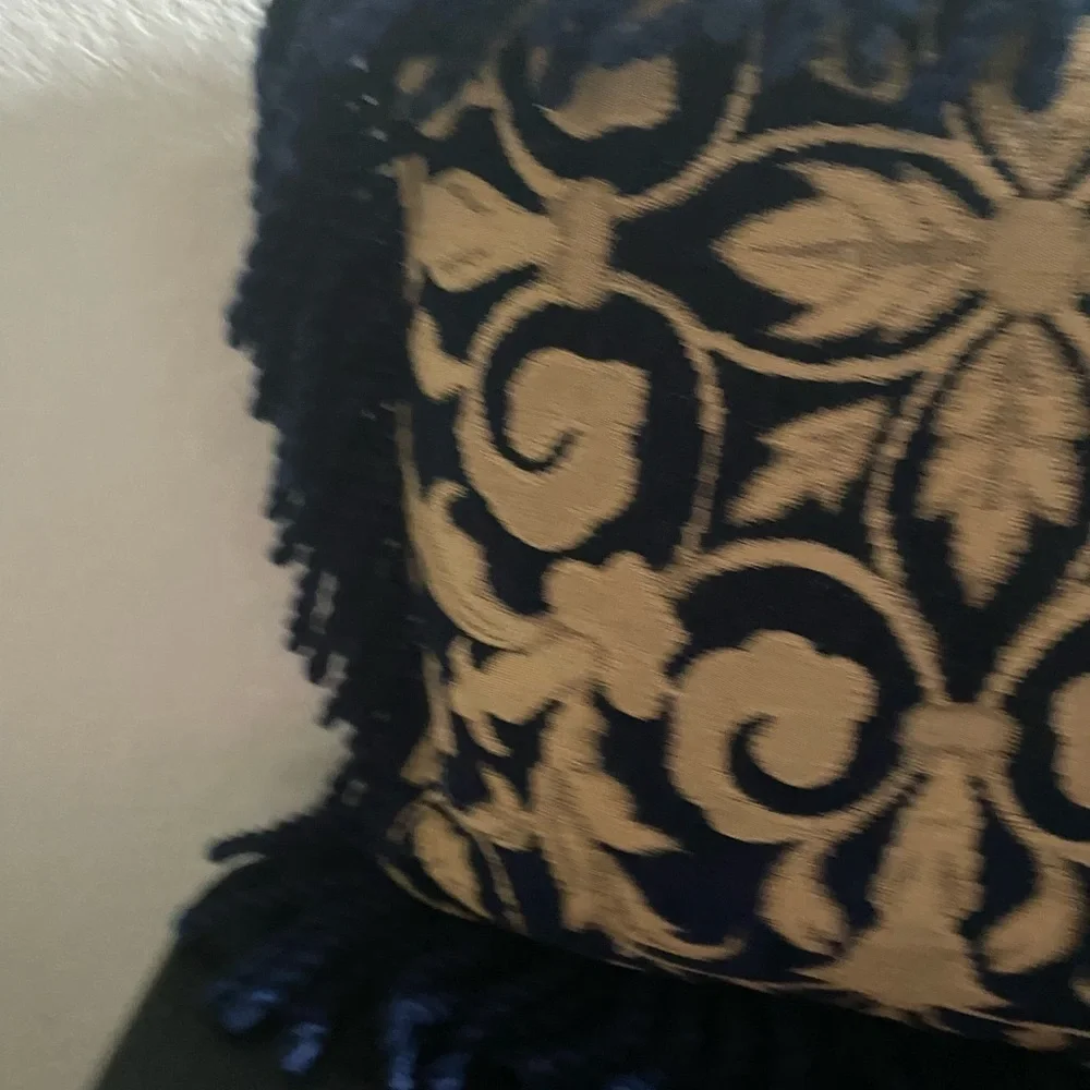 Borgata navy gold